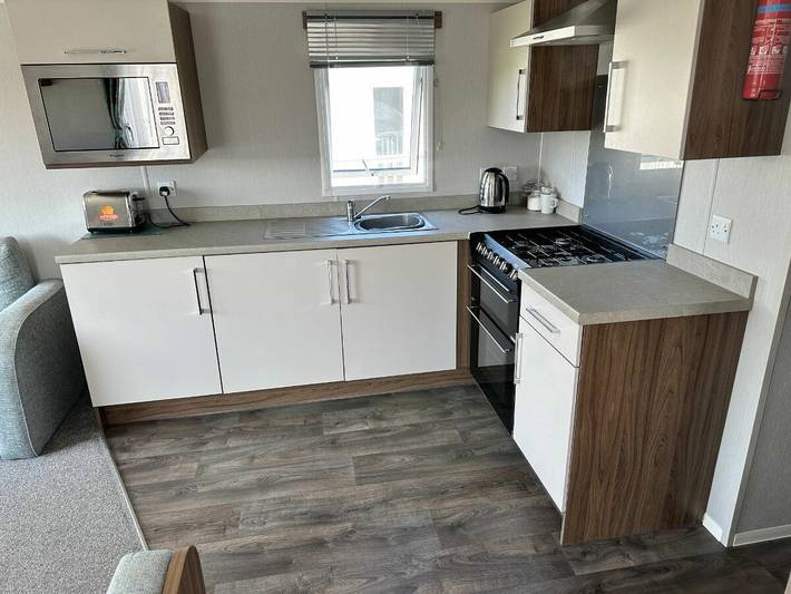 Wohnwagen für 8 Personen, mit Garten und Pool, mit Haustier in England - 3