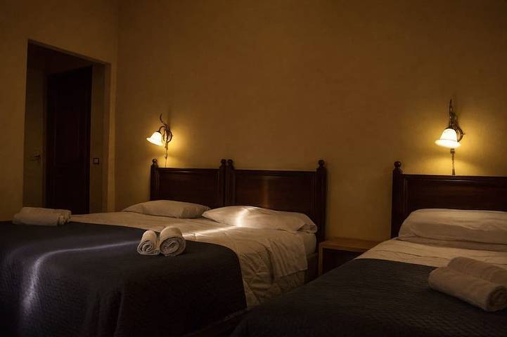 Hôtel pour 40 personnes, avec jardin et piscine à San Donato Val di Comino - 2