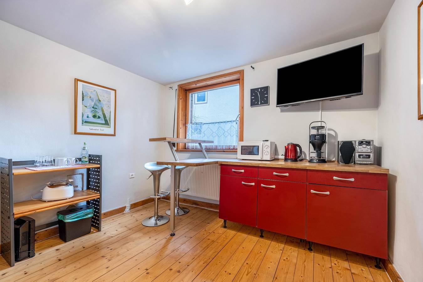 Ganze Wohnung, Ferienwohnung 'Fewo Mit Behelfsküche' mit privater Terrasse und Wlan in Bad Gandersheim, Harzvorland