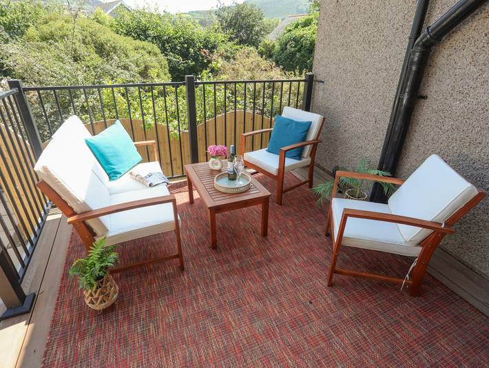 Cottage for 9 people, with garden, with pets in Nefyn