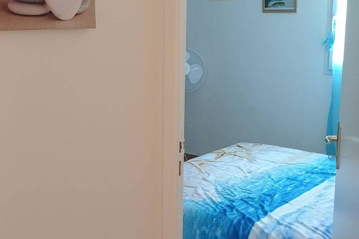 Location de vacances pour 4 personnes, avec terrasse ainsi que jardin et piscine à Varages - 2