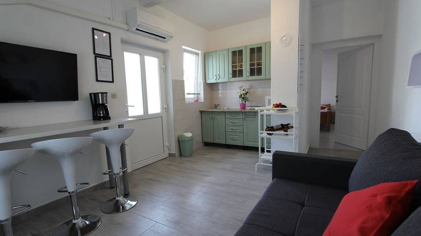 Ferienwohnung für 4 Personen, mit Balkon/Terrasse in Malinska