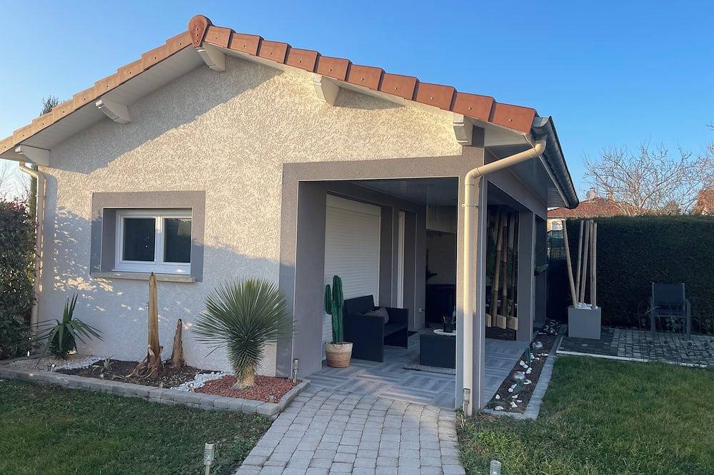 Appartement entier, Annexe, havre de paix avec spa à la campagne in Coutouvre, Région de Roanne