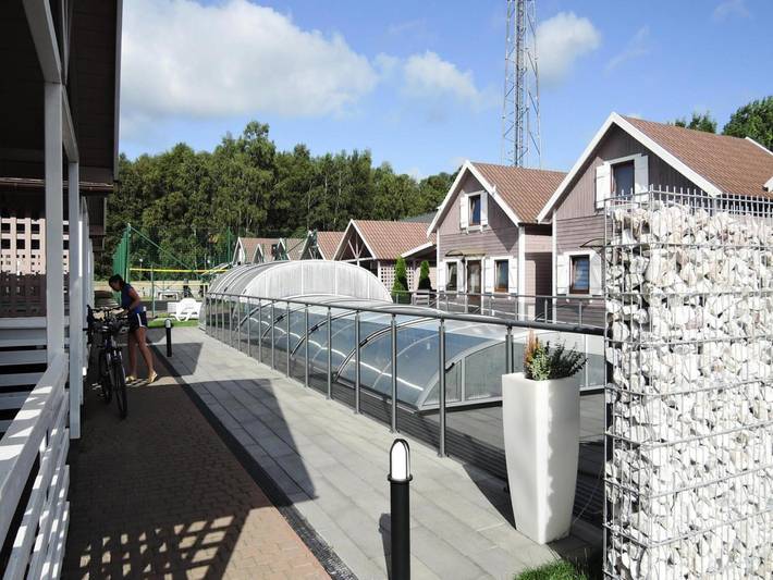Ferienhaus für 4 Personen, mit Pool in Międzyzdroje