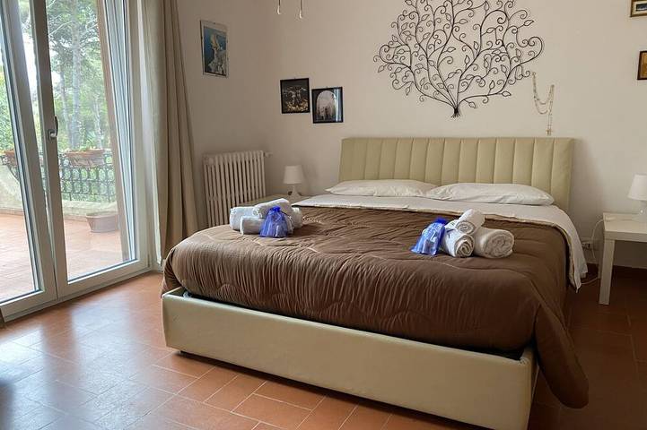 Location de vacances pour 6 personnes, avec jardin, animaux acceptés à San Cataldo - 2