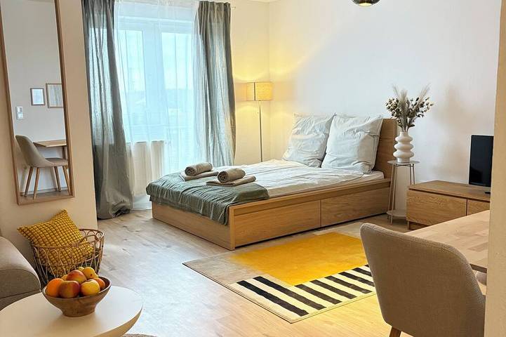 Ganze Wohnung, Top Designer Wohnung I Sehr Zentral I Perfekt für Arbeiten & Familie bis 4 Pers in Graben-Neudorf, Rheinebene