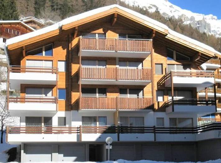 Gîte pour 4 personnes, avec terrasse et vue, animaux acceptés dans Thermes Du Grand Hotel Regina