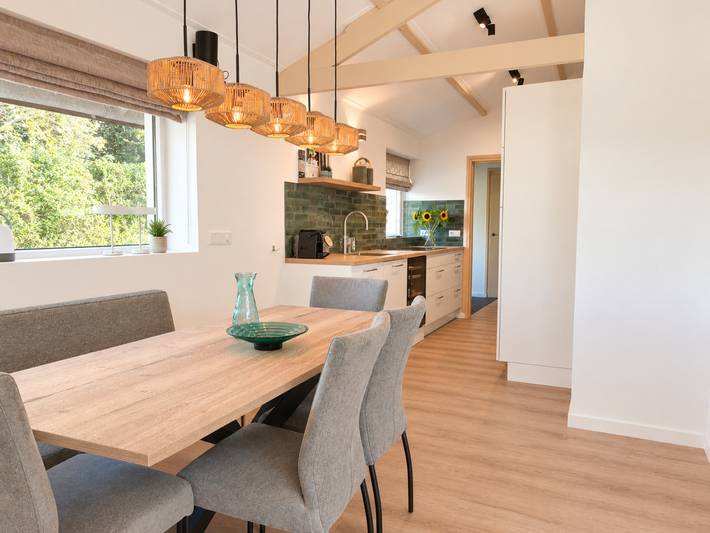 Ferienhausbungalow für 6 Personen mit Strandkabine am Fuße der Dünen in Westkapelle in Westkapelle, Walcheren