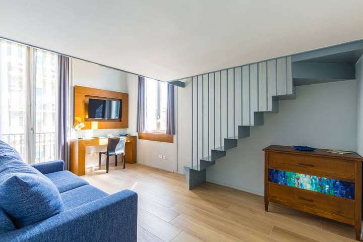 Chambre d’hôte pour 4 personnes, avec balcon à Naples - 3