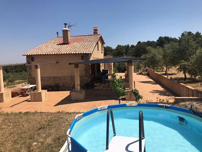 Maison de vacances pour 8 personnes, avec vue et piscine ainsi que terrasse et jardin