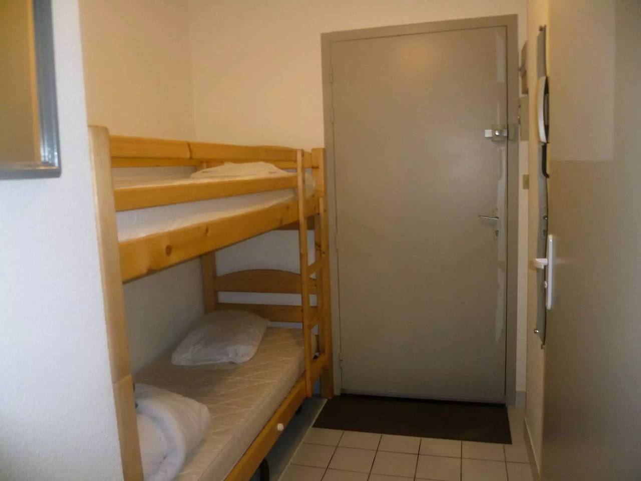 Studio entier, Pornichet - Centre Gare - Studio Cabine 4 Personnes in Pornichet, Côte d'Amour