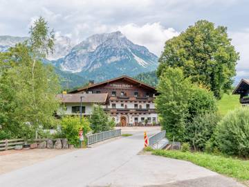 Ferienhaus für 18 Personen, mit Garten und Terrasse, mit Haustier in Wilder Kaiser