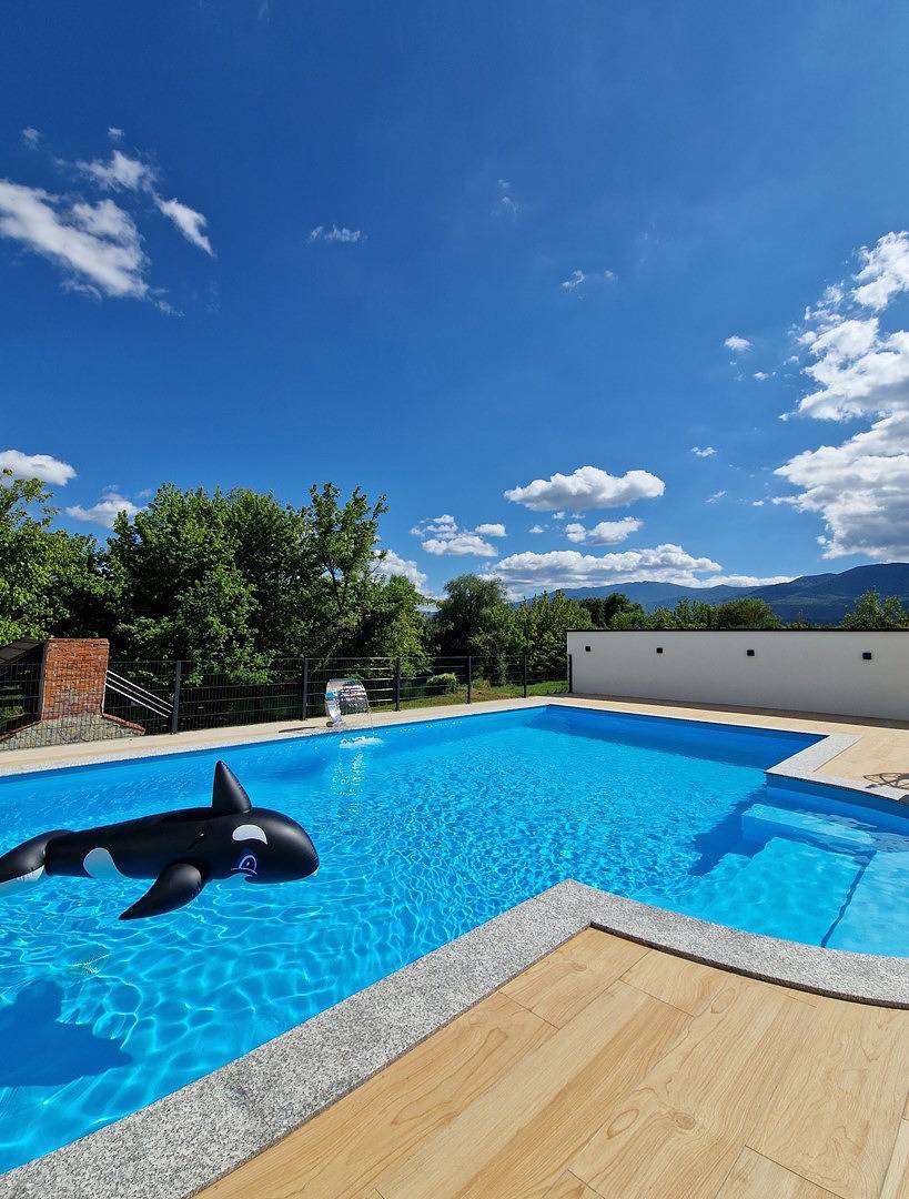 Ferienhaus für 8 Personen mit Garten in Bihać, Bosnien und Herzegowina