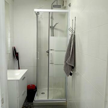 Gîte pour 16 personnes, avec terrasse et vue à Menars