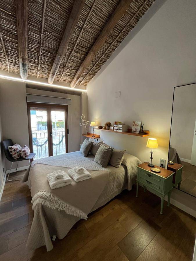 Casa rural para 6 personas, con balcón y vistas, Se admiten mascotas en Alcalá del Júcar - 2