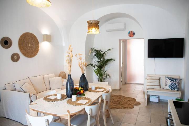 Casa vacanza per 5 persone, con panorama e terrazza in Polignano a Mare