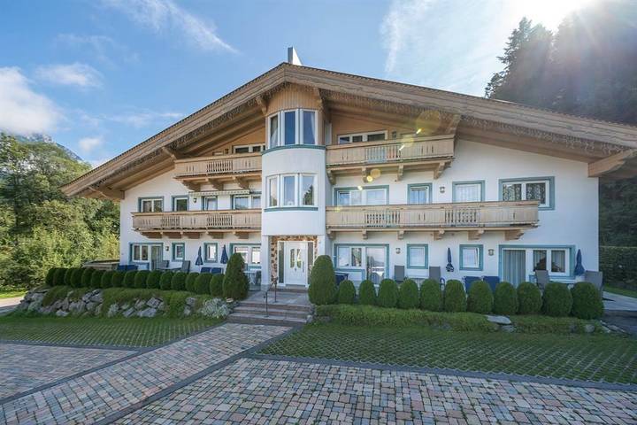 Ferienwohnung für 4 Personen, mit Terrasse und Garten in Scheffau am Wilden Kaiser