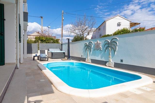 Apartament wakacyjny dla 4 osób, z taras w Supetar