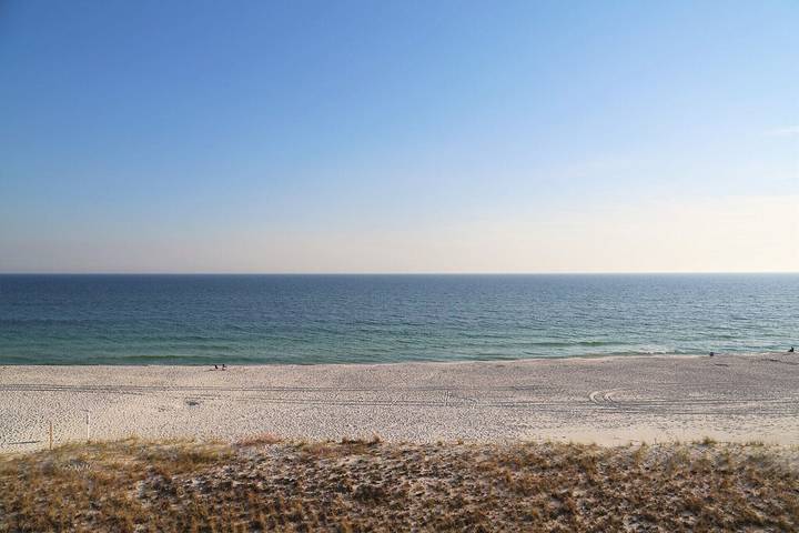 Vacation apartment for 6 people, with pool and balcony as well as hot tub - 1