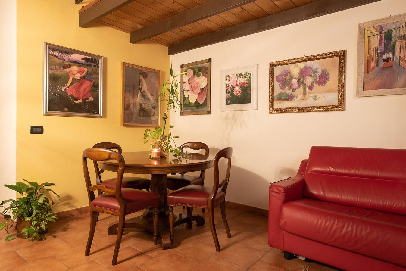 Ganze Wohnung, Apartment 'Romantica Corte Degli Estensi' mit privater Terrasse, Wlan und Klimaanlage in Ferrara, Ferrara Provinz