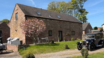 Rental for 4 People in Alton Towers, Staffordshire, Photo 2
