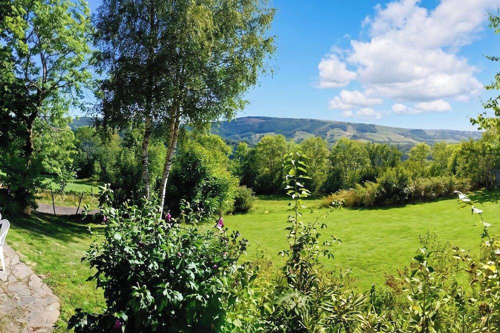 Homerez - Maison Le Fau in Le Fau, Parc naturel régional des Volcans d'Auvergne