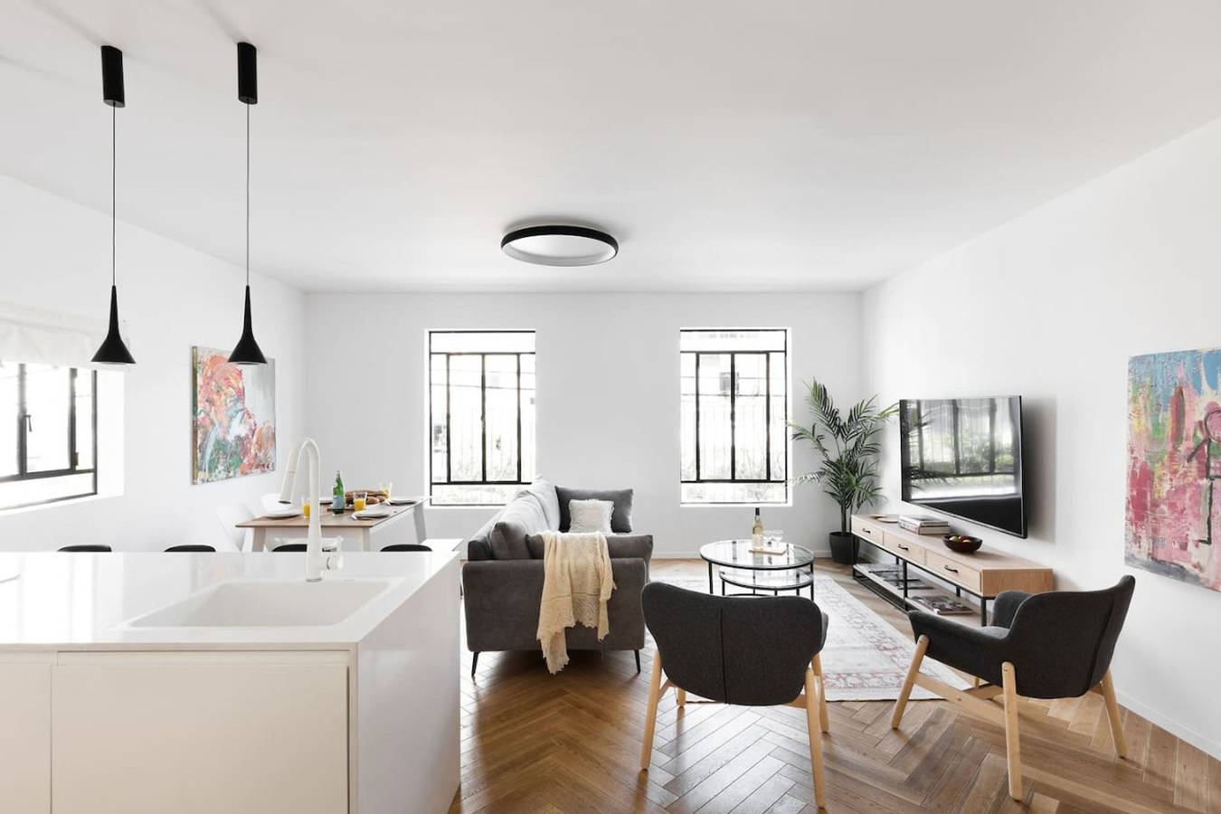 Apartamento entero, Spacious & Modern 3Bd Apt by Sea N' Rent in Tel Aviv, Distrito de Tel Aviv