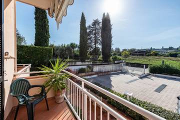 Vakantieappartement voor 4 Personen in Manerba del Garda, Garda Bergen, Afbeelding 2