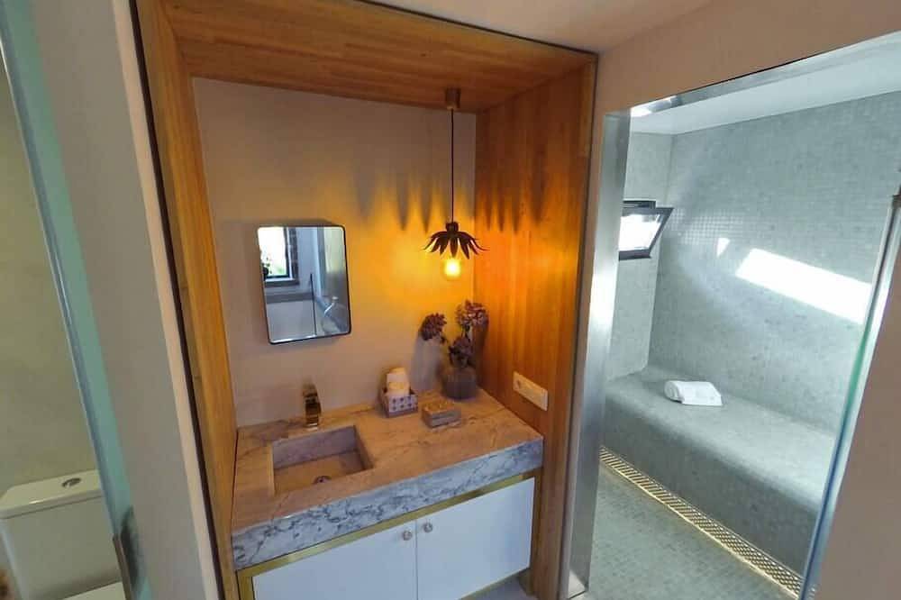 A Unique Home, For A Truely Unique Experience in Mos (flertydig), Pontevedra  Provins