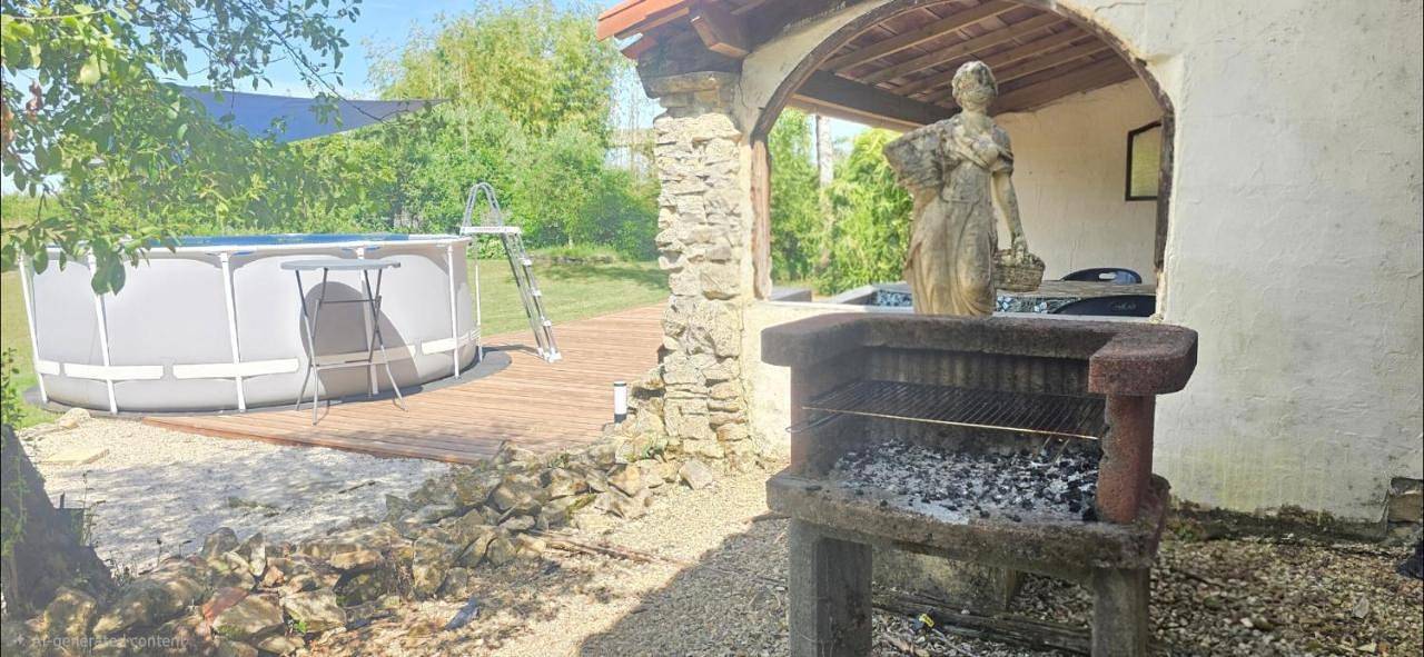 Le Quereau in Saint-Macoux, Vienne (France)