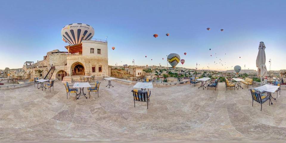 Hotel para 3 personas, con terraza y vistas - 1