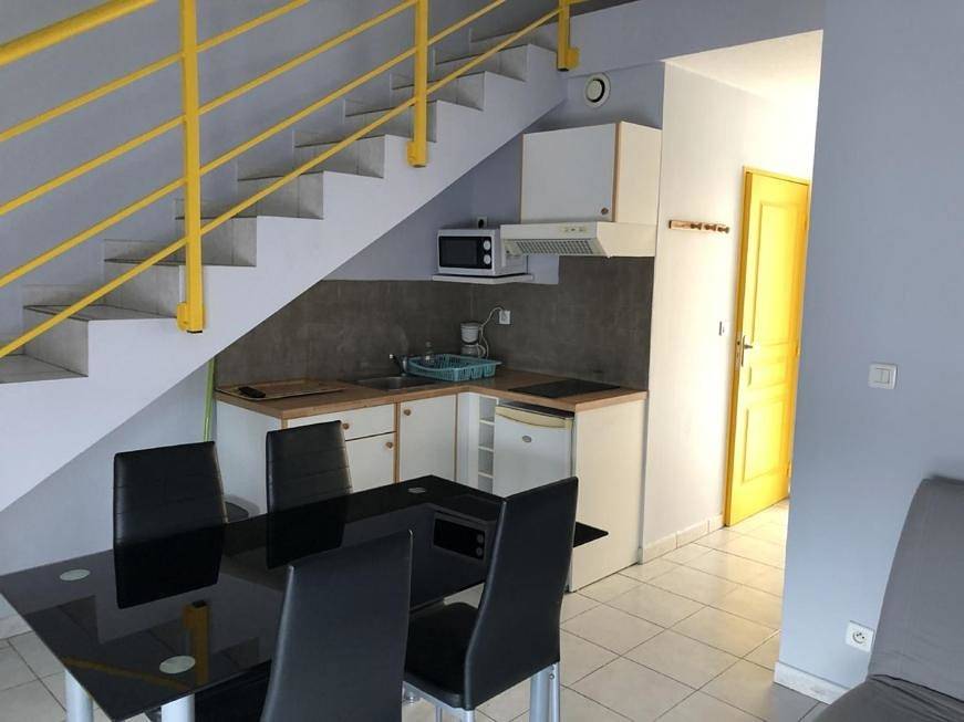 Studio Apartment in Salon-de-Provence, Côte méditerranéenne (France)