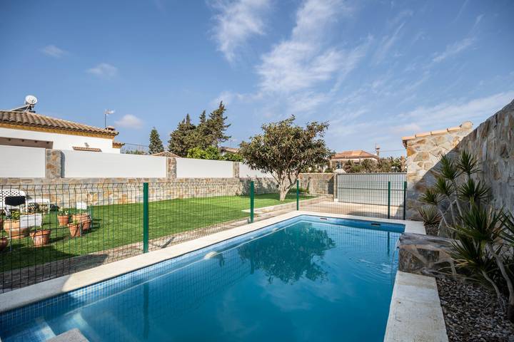 Maison de campagne pour 4 personnes, avec jardin à Chiclana de la Frontera - 2