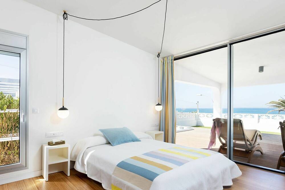 Magnifique maison de vacances privée avec Wifi, bain à remous, Tv, terrasse et vue panoramique in Punta del Hidalgo, Tenerife du Nord
