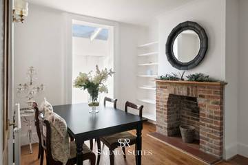 Vacation Rental for 4 Guests in Windsor, Windsor and Maidenhead, Picture 1
