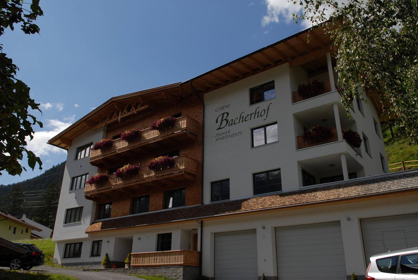 Apartamento vacacional entero, Doppelzimmer mit Dusche, Wc in Sankt Anton am Arlberg, Arlberg