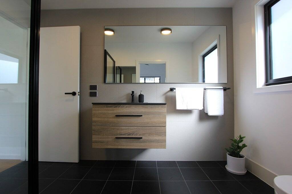 Elandra Escape - Your private coastal retreat in Malua Bay, New South Wales