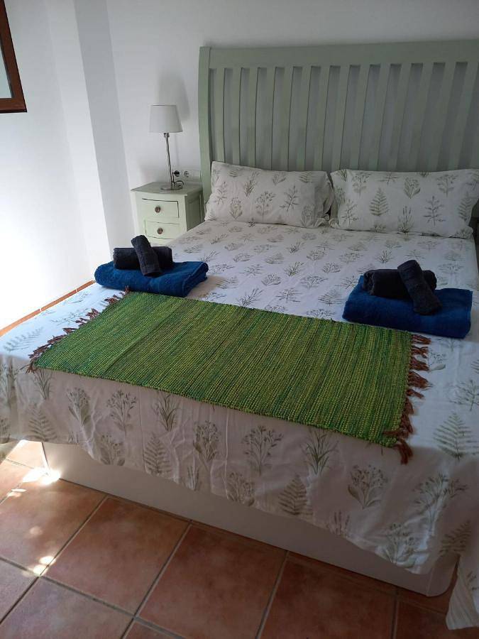 Three-Bedroom House in Ascó, Terres de l'Èbre