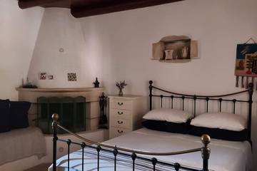 Gîte pour 2 personnes, avec jardin et balcon dans Vámos
