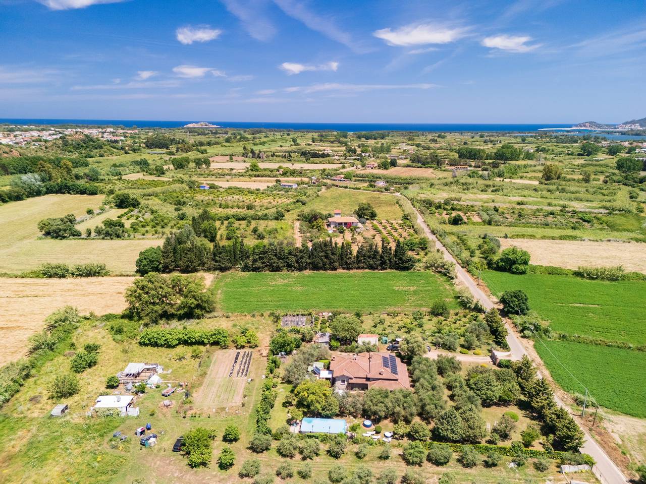 Appartamento intero, Appartamento 'Santina' con vista sulle montagne, Wi-Fi e aria condizionata in Girasole, Provincia di Ogliastra
