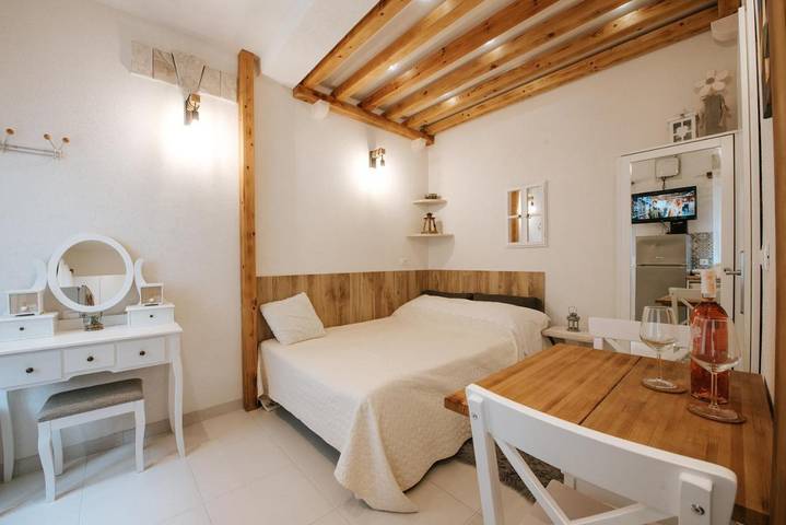 Apartamento de vacaciones para 2 personas, con terraza y vistas - 1