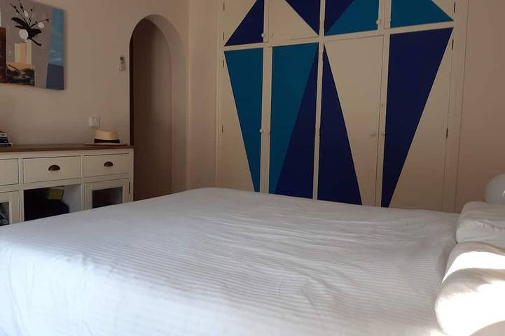 Villa Hibiscus,  Golf Et Plage Sur La Cote Nord De Minorque in Son Parc, Es Mercadal