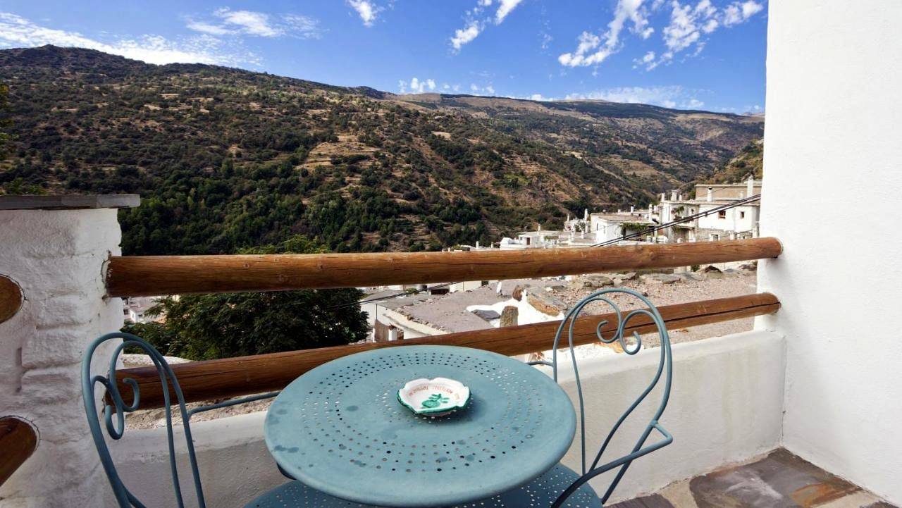 Estrella de las Nieves in Pampaneira, Cordillera Penibética