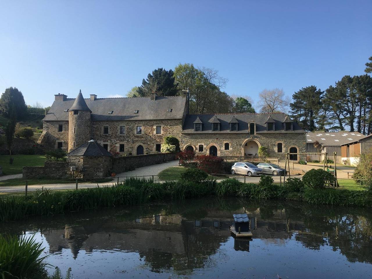 Au Manoir de Trohadiou in Trédarzec, Côte de Granit Rose