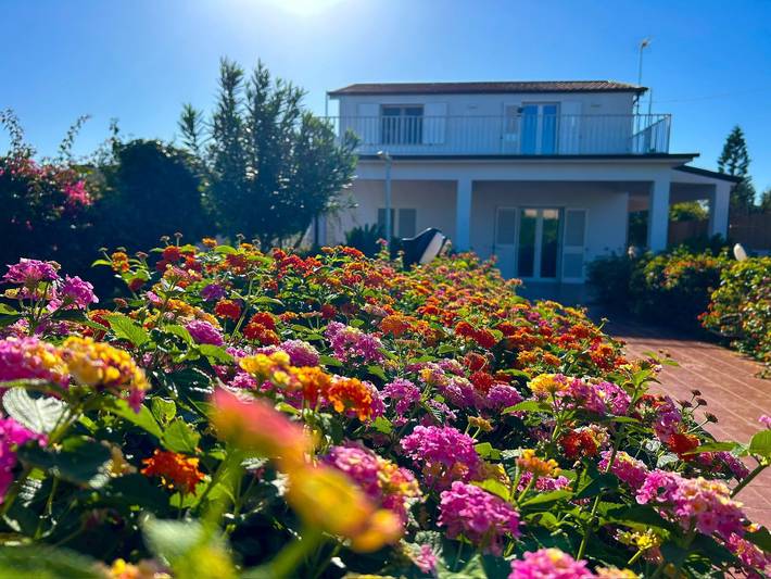 Chalet para 5 personas, con jardín - 1
