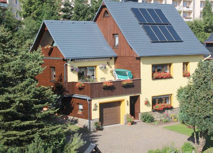 Ferienwohnung für 4 Personen, mit Terrasse und Garten