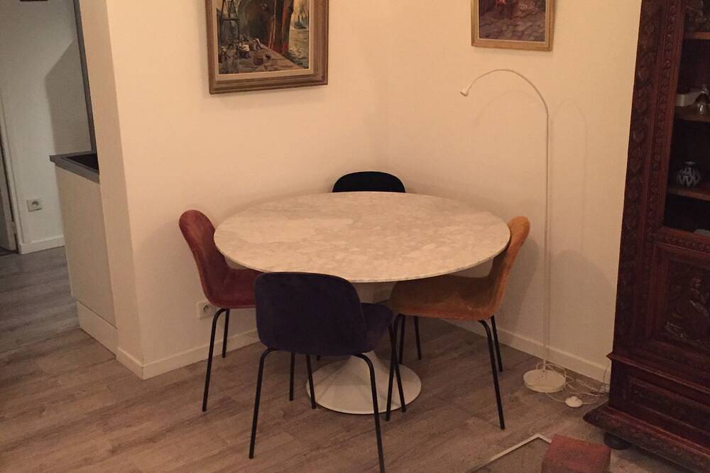 Appartamento intero, Un piccolo paradiso a Montmartre a Parigi 18 in Parigi, Ile-de-France