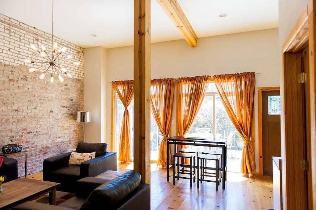 * On the Wine Trail * Hot Tub * Wi-Fi * in Alto Pass, Union County (IL)