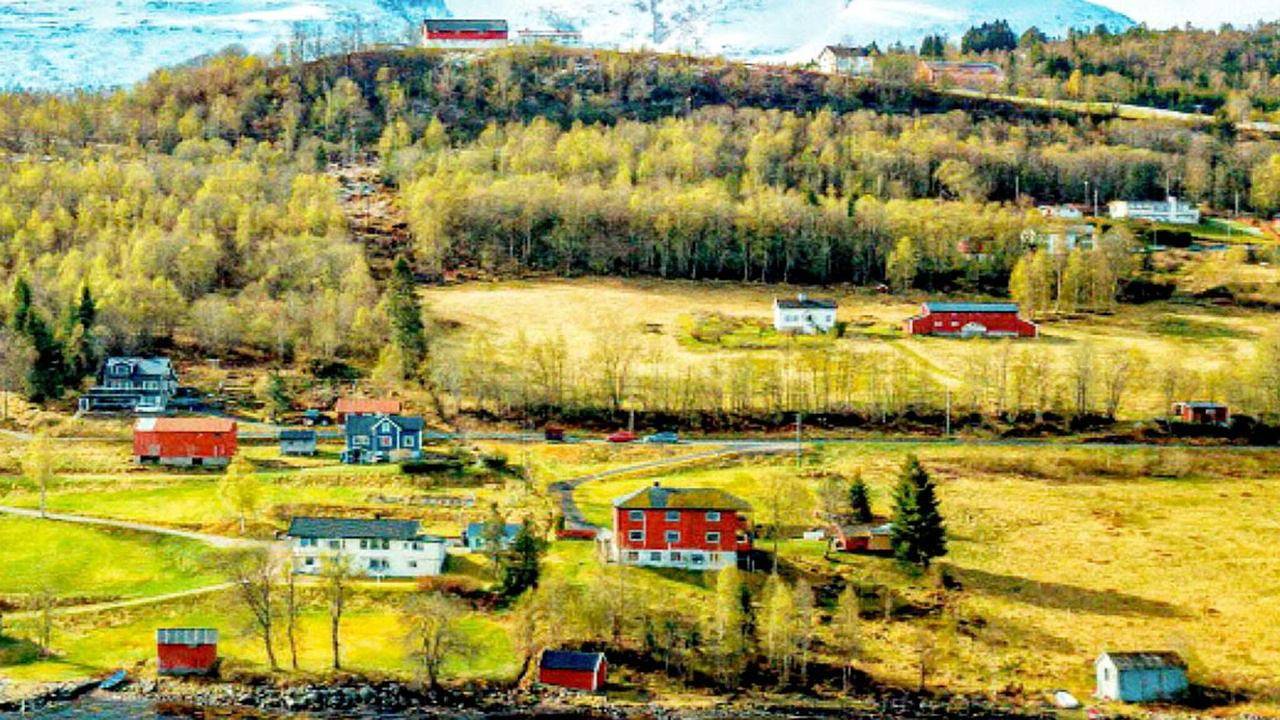 Ferienhaus für 9 Personen (254 m²) in Øykjehaugen in Molde, Nördliches Fjordnorwegen