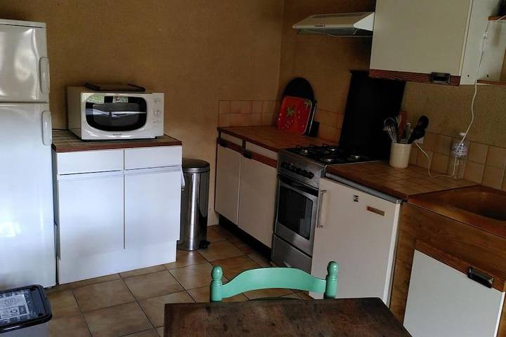 Location de vacances pour 2 personnes, avec Jardin à Allas-les-Mines - 3
